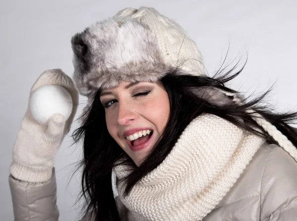 若い女性の冬のポートレート — ストック写真