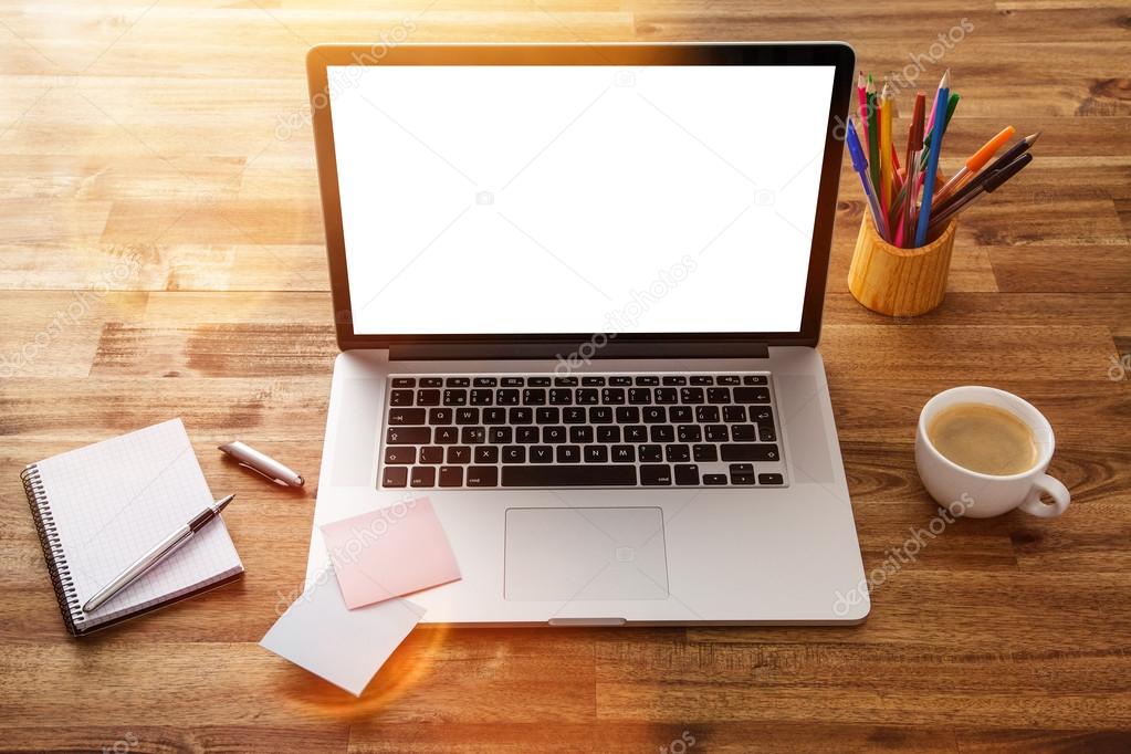schreibtisch buro holz, büro-arbeitsplatz mit schreibtisch aus holz — stockfoto © kesu01, Design ideen
