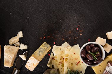 çeşitli peynir türleri