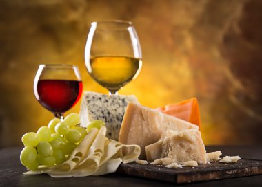 çeşitli peynir türleri