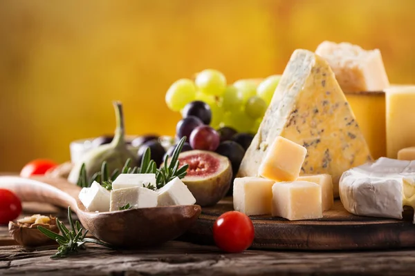 Various types of cheese — Stock Photo, Image