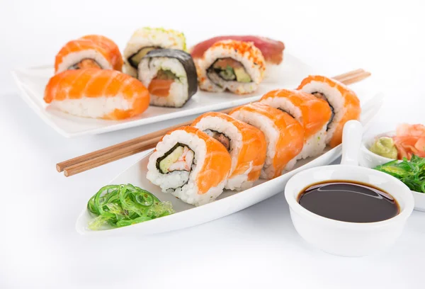 Japanska skaldjur sushi set — Stockfoto