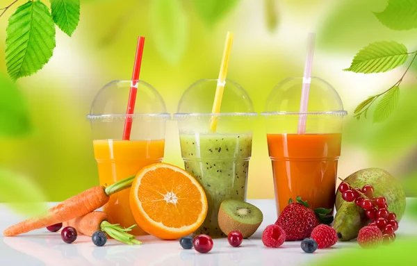 Fresh juice mix fruit — Stock Photo, Image