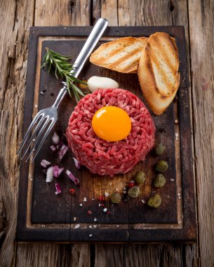yumurta taze beef tartar