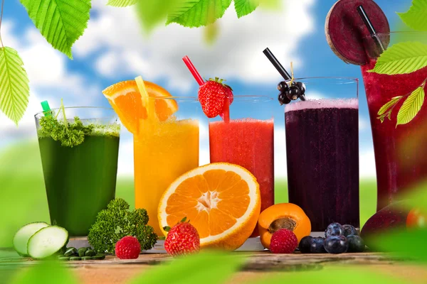 Fresh juice mix fruit — Stock Photo, Image
