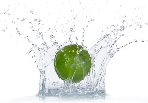Limes with water splash — Stock Photo, Image