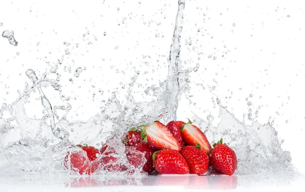 Groenten met water splash — Stockfoto