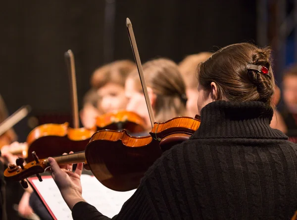 Symfonieorkest uitvoeren. — Stockfoto