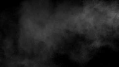 Siyah arkaplanda izole edilmiş atmosferik dumanın dondurucu hareketi