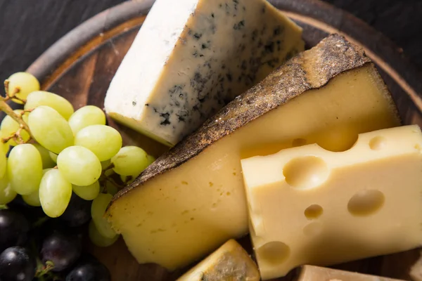 Olika typer av ost — Stockfoto