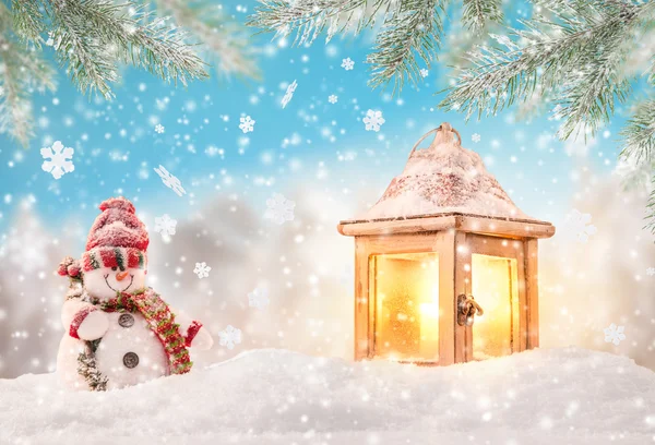 Рождественский фон с фонариком — стоковое фото