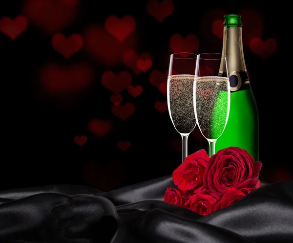 Saint Valentin avec champagne et roses — Photo