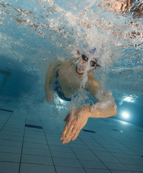 Swimmer at the swimming pool. — Stock Photo, Image