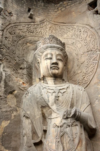 Luoyang Longmen mağaralarda. Bodhisattva heykeli — Stok fotoğraf