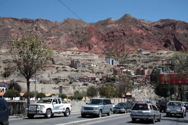 Trafik sıkışıklığı şehirde La Paz, Bolivya