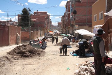 Yoksulluk bir sokakta El Alto, La Paz, Bolivya