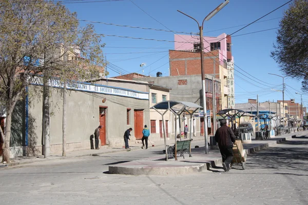 Uyuni scena di strada, Bolivia — Foto Stock