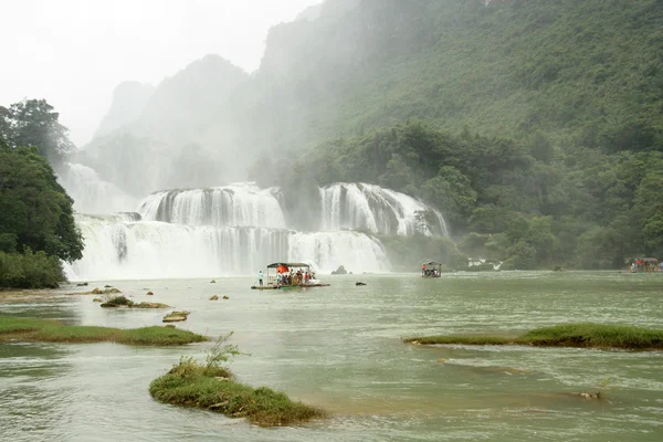 Ban Gioc ou cascade Detian au Vietnam et en Chine — Photo