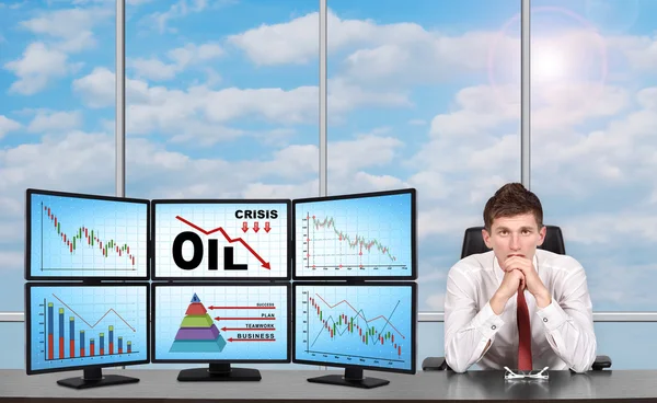 Statistics fall in oil prices — Stock Photo, Image