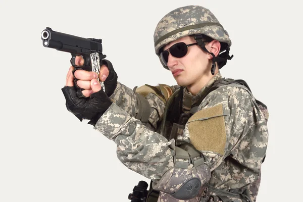 Soldier with gun — Stock Photo, Image