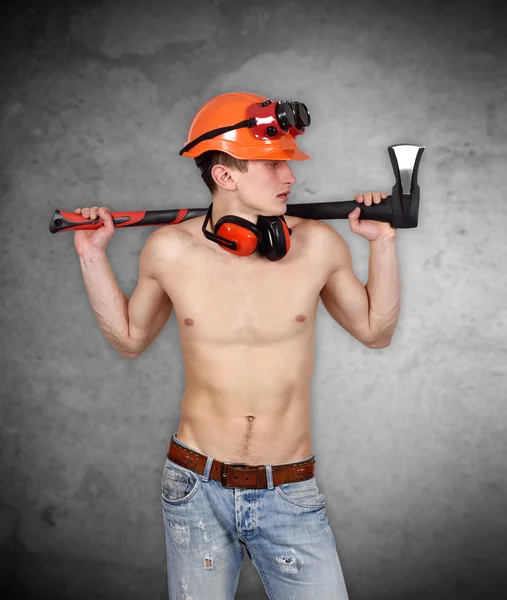 Handyman with ax — Stock Photo, Image