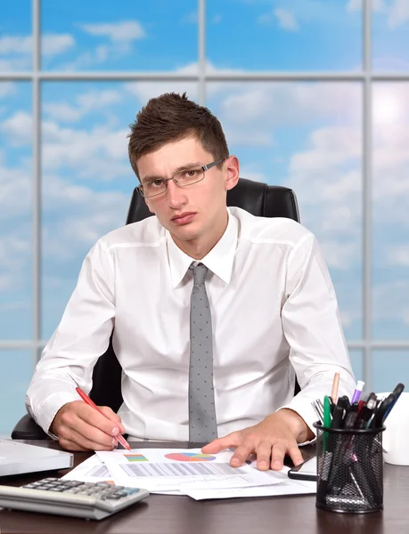 Businessman working in office — Stock Photo, Image