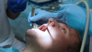 diş hekimi dikiş sakız