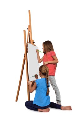 iki küçük kız boyama