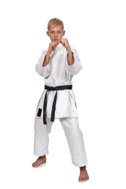 Karate çocuk kimono içinde