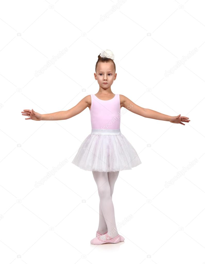 girl dances ballet