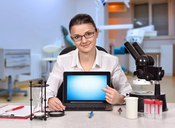 Scientific researcher woman — Stock Photo, Image