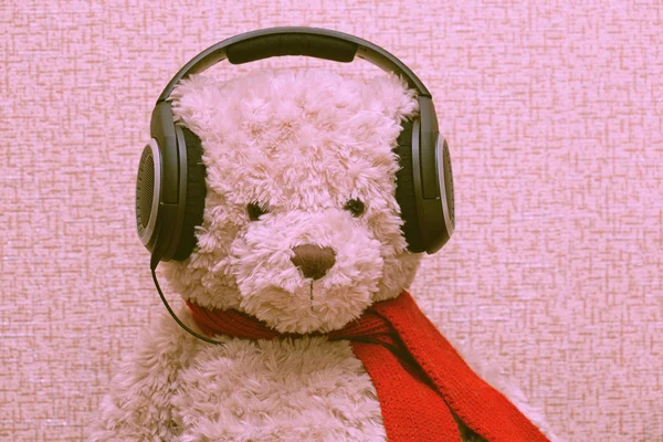 Teddy bear music headphones — Stock Photo, Image