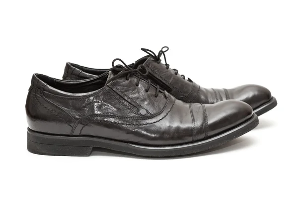 Chaussures homme classique en cuir noir isolé sur fond blanc — Photo
