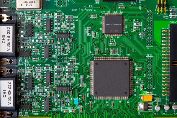 Placa de computador com chips — Fotografia de Stock