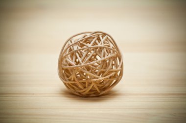Wickerwork topu bambu, kamış veya willow yapılmış dokuma. Çağdaş Sanat