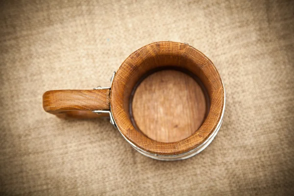 Wooden mug top view — Stock Photo, Image