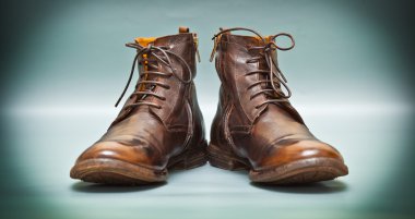 Eski moda deri ayakkabı kahverengi. moda trendi, İtalyan el yapımı ayakkabı