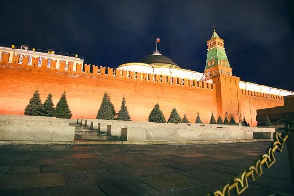Parede de tijolos do Kremlin. Rússia, Praça Vermelha — Fotografia de Stock