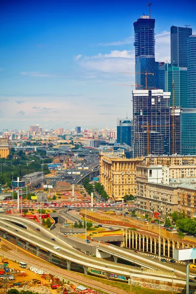 Business activity of the city of Moscow - highways, architecture, building an international business center Moscow-City — Stock Photo, Image