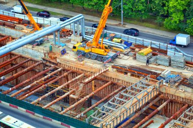 Moskova - 25 Haziran: Michurinsky Avenue, yeni metro hattı inşaatı. Rusya, Moskova, 25 Haziran 2014