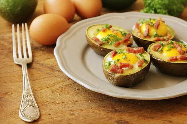 Avocado Egg Boats with bacon — Stock Photo, Image