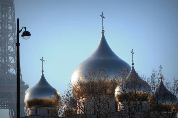 View Russian Orthodox Church Cathedrale Sainte Trinite Eiffel Tower Paris — Stock Photo, Image