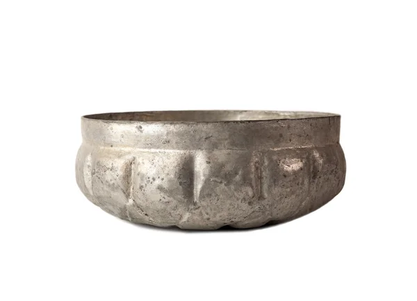 Jarrón antiguo armenio Vintage o cuenco de bronce aislado sobre fondo blanco — Foto de Stock