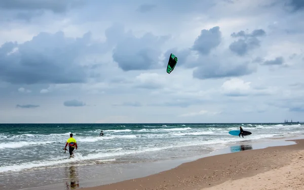 Surfistas en Israel — Foto de Stock