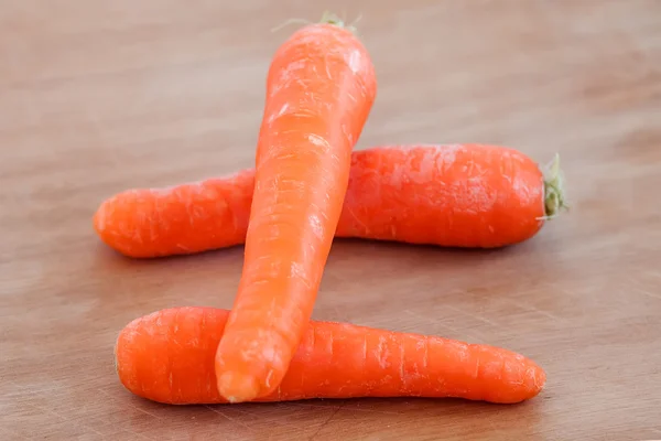 Fresh organic carrots — Stock Photo, Image