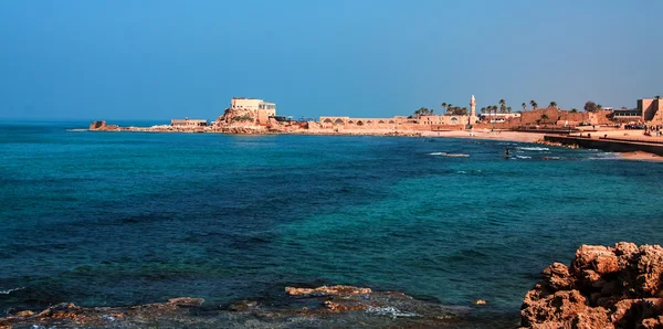 Caesarea - weergave van de ruïnes — Stockfoto