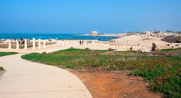 Caesarea - weergave van de ruïnes — Stockfoto