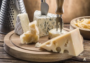 Peynir çeşididir. Vintage stiles.