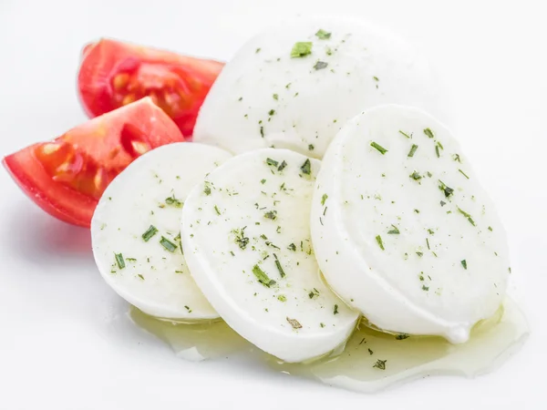 Mozzarella i pomidory. — Zdjęcie stockowe