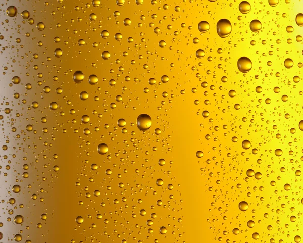 Туманный стакан пива. — стоковое фото